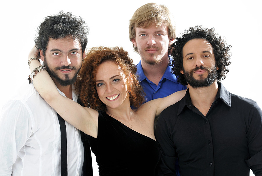 Laila Garin in Trio Rabisco 2