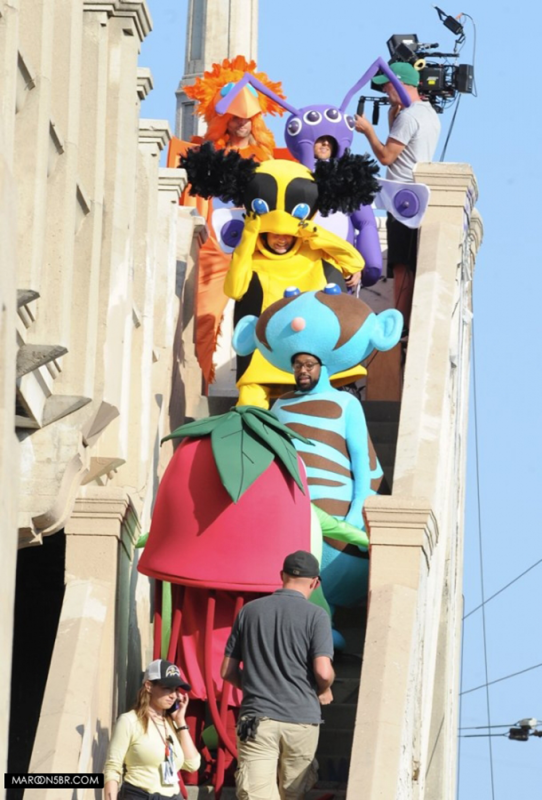 maroon5-monstrinhos4