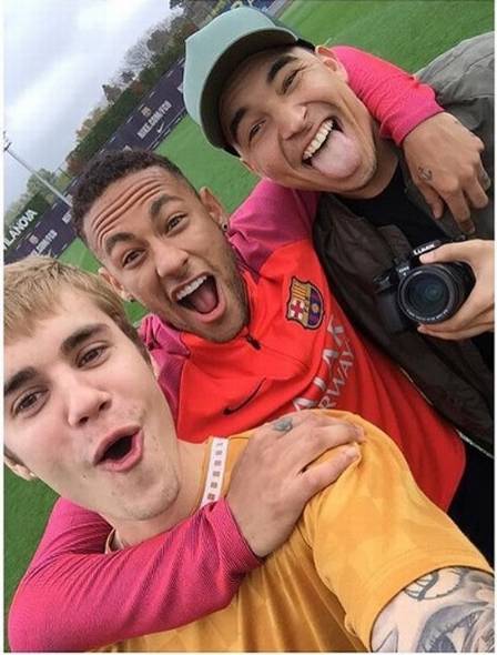 neymar-justin-bieber-barcelona-2