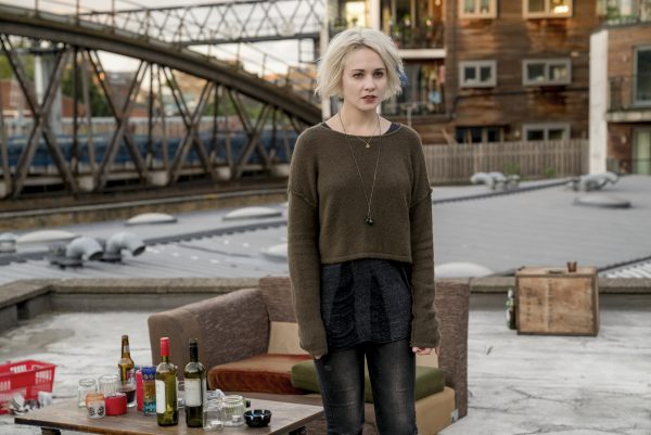 Sense8_201_Unit_19927_R-600x401