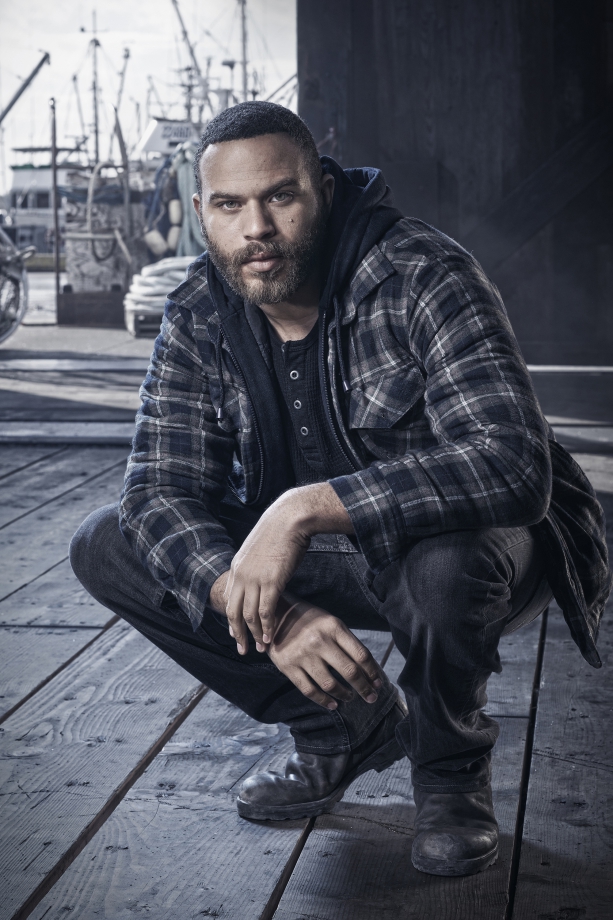 Ian Verdun é Xander. (Freeform/ Vu Ong)