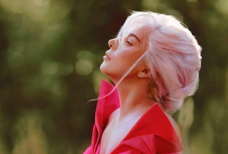 Lady Gaga está no ar diva estrela campanha do novo perfume da marca